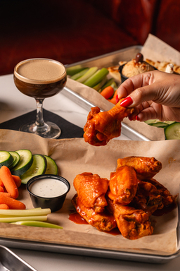 Wings at The Ivy Tavern (credit Ashley Estave).jpg